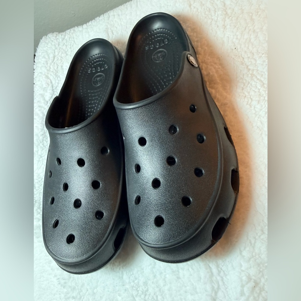 Crocs Women’s Freesail Clog Mule Black Womens Size W 9 Solid Shoe Slip On - Picture 4 of 7